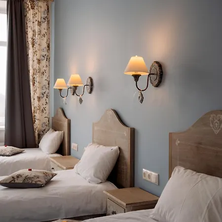 Hotel La Tenuta Italiana By And
